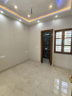 Room in 4 BHK Villa at Sahastradhara – for Sale