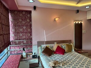 Bedroom in 3 BHK Apartment at Oberoi Springs, Andheri West – for Rent
