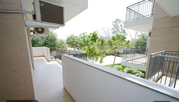 Balcony, bestech-park-view-altura 3 Bedroom 2015 Sq.Ft. Apartment In Sector 79 Gurgaon 10457382