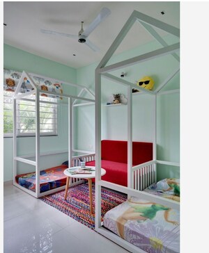 Living Room in 3 BHK Builder Floor at Green Park Extension – for Rent