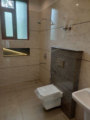 Bathroom in 3 BHK Villa at Rajpur – for Rent