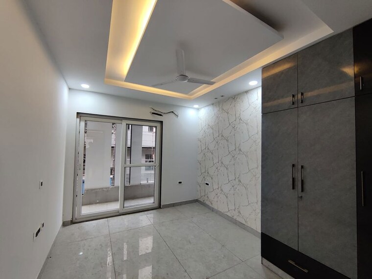 Room, green fields colony 3 Bedroom 1805 Sq.Ft. Builder Floor In Green Fields Colony Faridabad 10457389