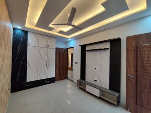Living Room in 3 BHK Builder Floor at Green Fields Colony – for Rent