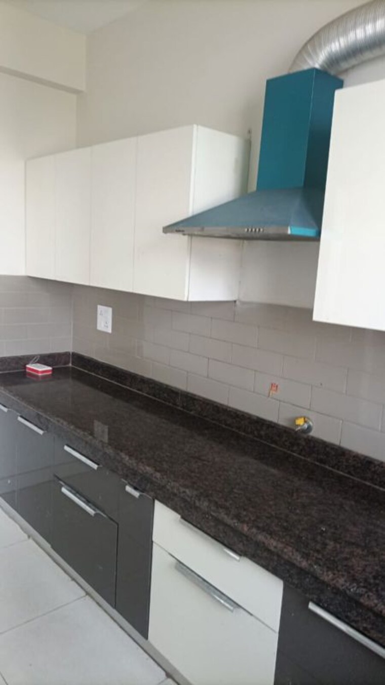 Kitchen, sbp-gateway-of-dreams 3 Bedroom 1705 Sq.Ft. Apartment In Dhakoli Zirakpur 10457394