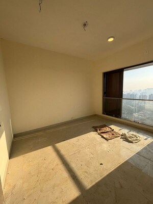 Room in 2 BHK Apartment at IM Applaud 38, Goregaon East – for Rent