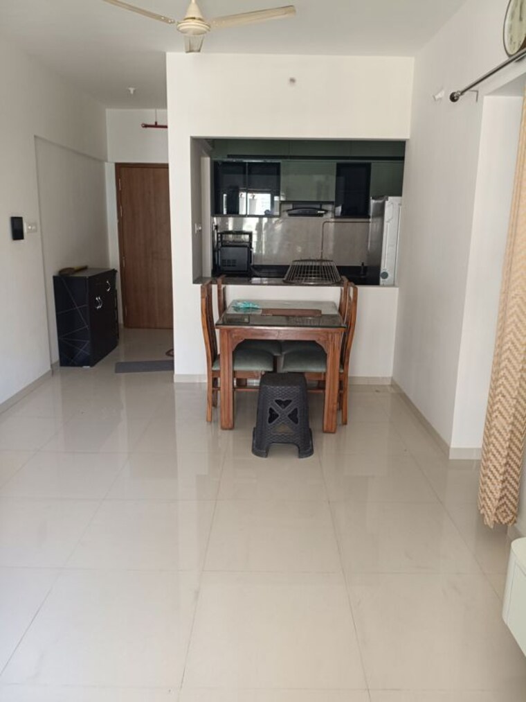  Parking, k-raheja-sterling 2 Bedroom 1050 Sq.Ft. Apartment In Mohammadwadi Pune 10457421