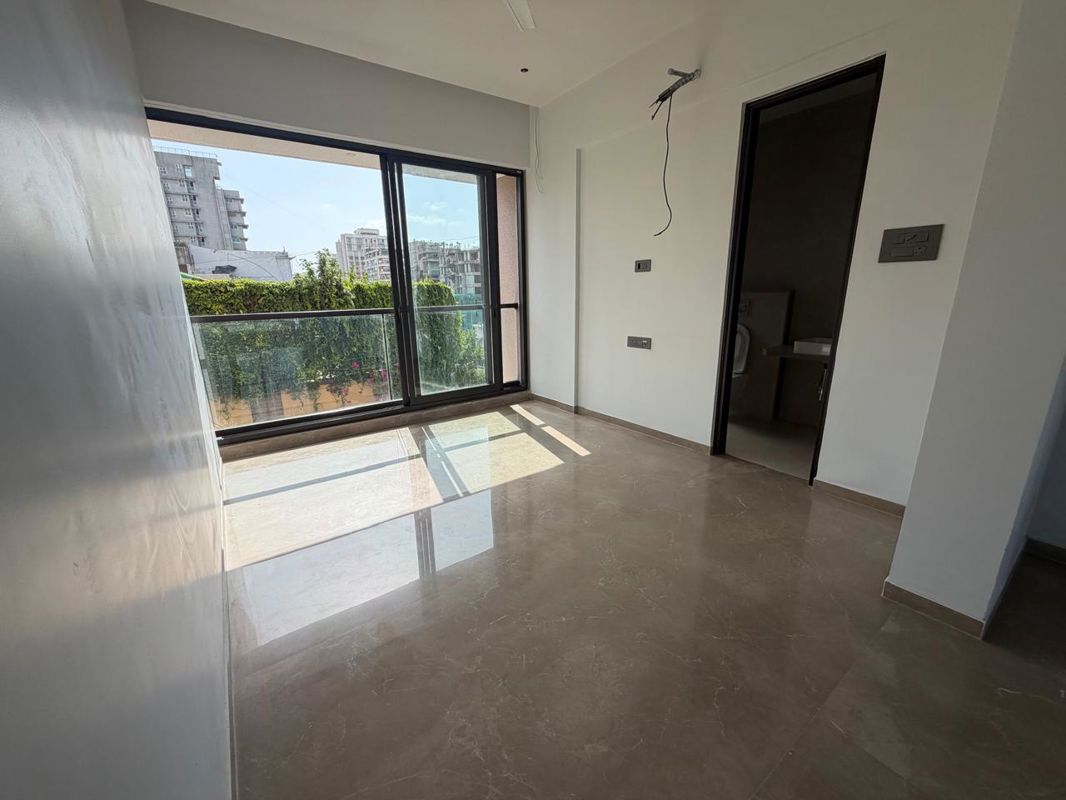 3 BHK 996 Sq.Ft. Apartment in Manohar Apartment