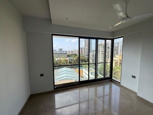 Room in 3 BHK Apartment at Manohar Apartment, Bandra West – for Sale