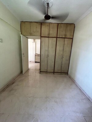 Room in 1 BHK Apartment at Guru Sankalp CHS, New Panvel – for Rent
