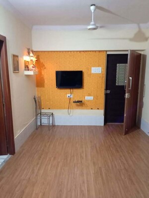2 BHK Apartment For Sale in Royal Palms Garden View, Goregaon East