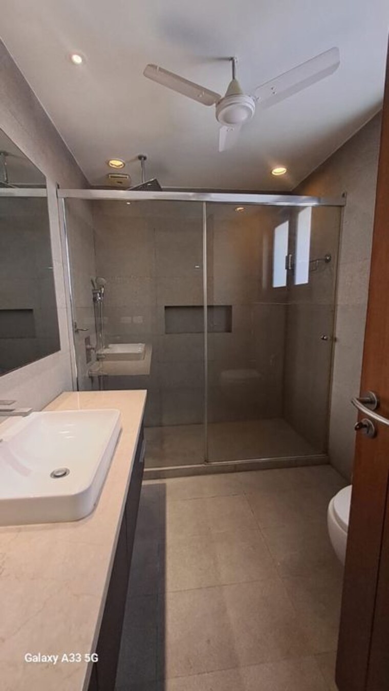 Kitchen, safdarjung enclave 3 Bedroom 2700 Sq.Ft. Builder Floor In Safdarjung Enclave Delhi 10457478