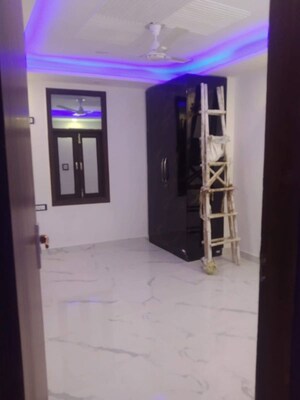 Room in 1 BHK Builder Floor at Savitri Nagar – for Rent