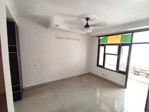 Room in 2 BHK Apartment at Surya Towers Zirakpur, Lohgarh – for Sale