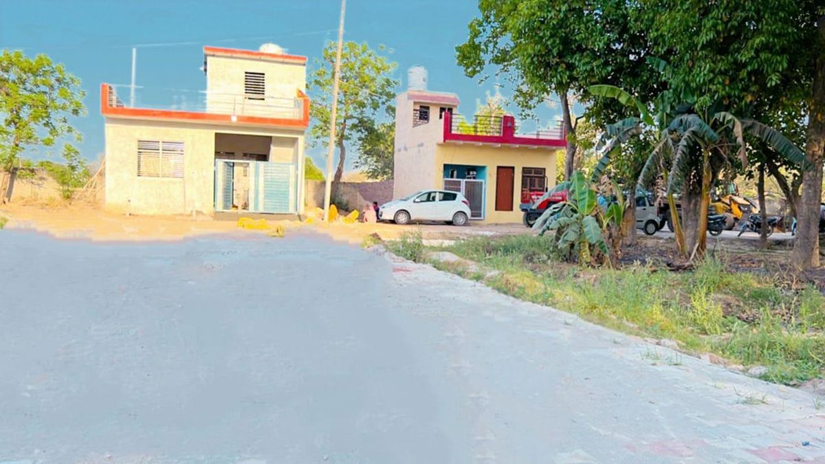 1080 Sq.Ft. Plot in Bhondsi