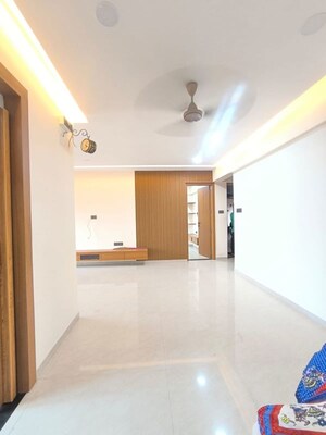 Room in 3 BHK Apartment at Abrol Vastu Park, Malad West – for Rent