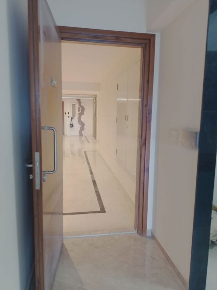 Bathroom, lnt-elixir-reserve 3 Bedroom 1800 Sq.Ft. Apartment In Powai Mumbai 10457499
