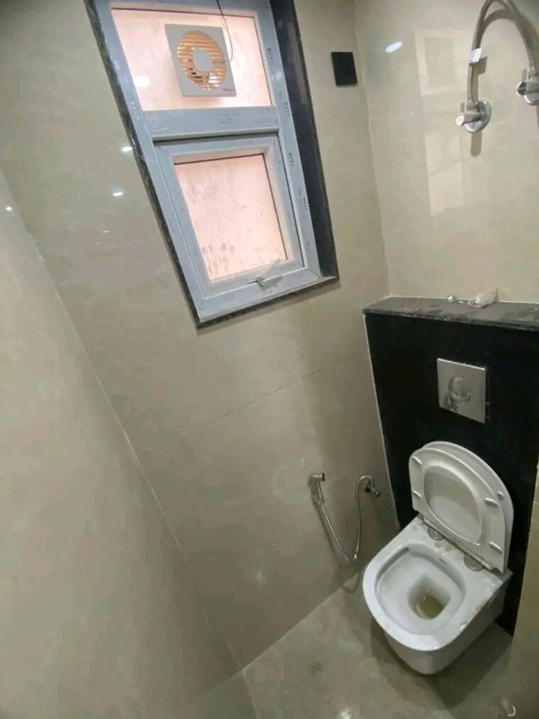 Bathroom, chattarpur 1 Bedroom 550 Sq.Ft. Apartment In Chattarpur Delhi 10457496