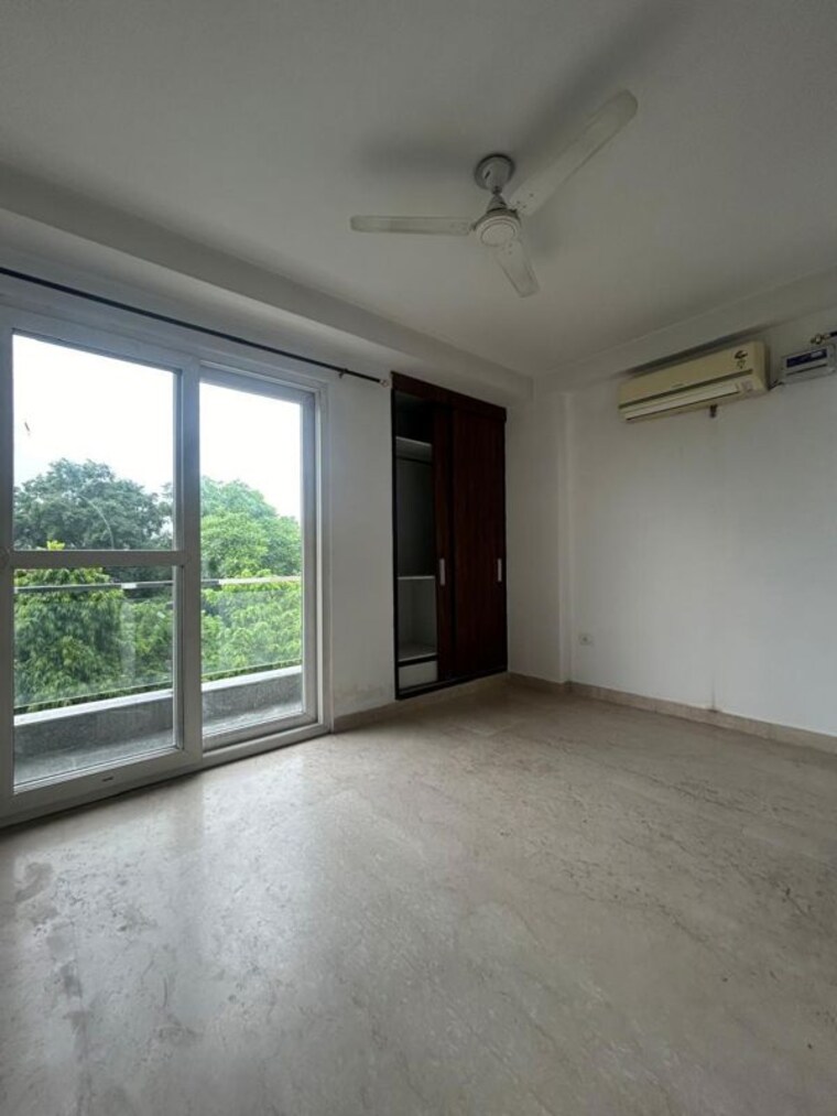 Room, saket 3 Bedroom 1800 Sq.Ft. Builder Floor In Saket Delhi 10457492