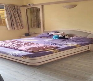Bedroom in 2 BHK Apartment at Dadar East – for Rent