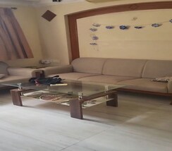 2 BHK Apartment For Rent in Dadar East