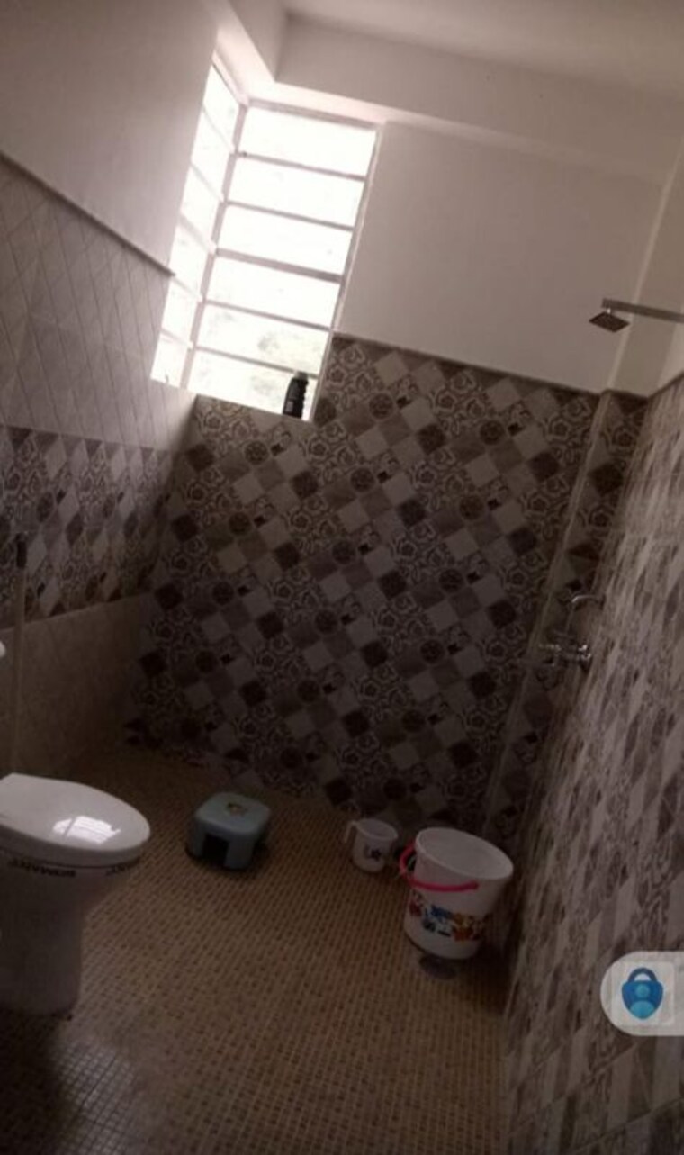 Bathroom, mussoorie road 3 Bedroom 150 Sq.Yd. Independent House In Mussoorie Road Dehradun 10457522