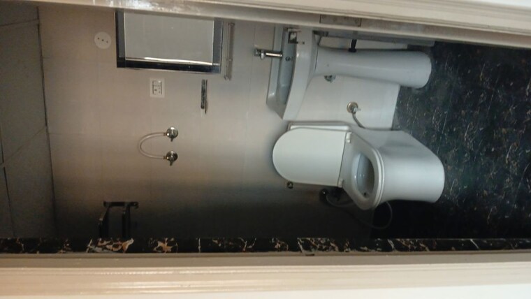 Bathroom, eta ii greater noida 3 Bedroom 1250 Sq.Ft. Apartment In Eta Ii Greater Noida Greater Noida 10457479