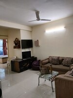 3 BHK + Extra Room 1300 Sq.Ft. Apartment in Unitech Uniworld Gardens 2
