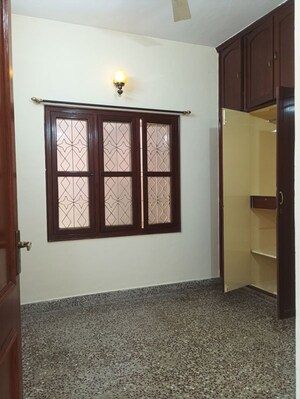 Room in 1 BHK Builder Floor at Koramangala – for Rent