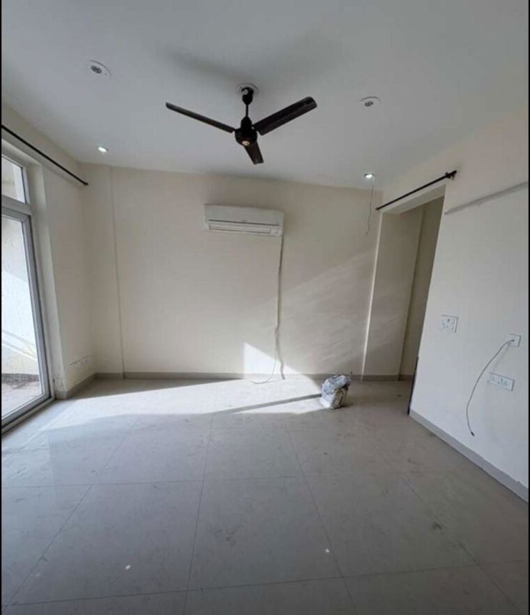 Bathroom, la-prisma 2 Bedroom 1260 Sq.Ft. Apartment In Dhakoli Zirakpur 10457559