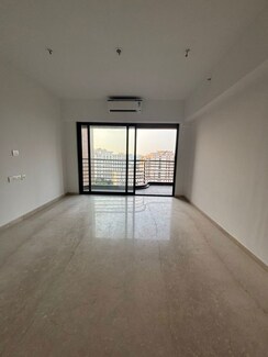 4 BHK + Pooja Room,Servant Room Apartment For Rent in Kanakia Silicon Valley