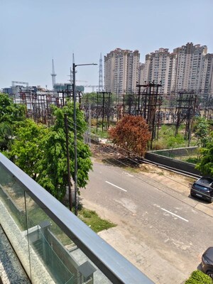 Balcony in 3 BHK Apartment at Defence Enclave Noida, Sector 44 – for Rent