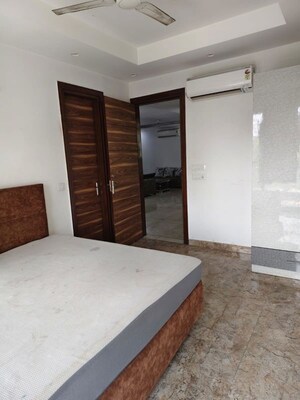Bedroom in 3 BHK Apartment at Defence Enclave Noida, Sector 44 – for Rent