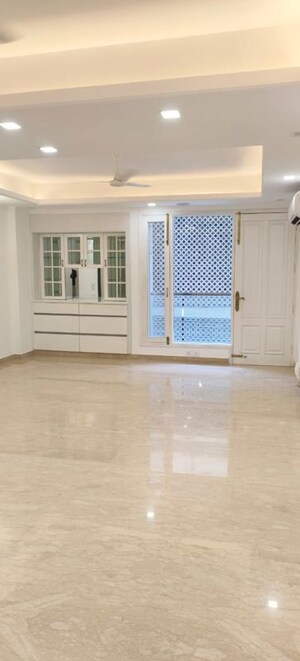4 BHK Builder Floor For Sale in South Extension ii
