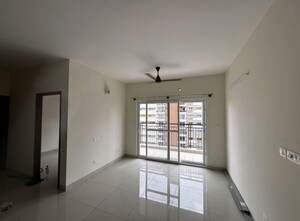 2 BHK Apartment For Rent in Adarsh Greens, Kogilu