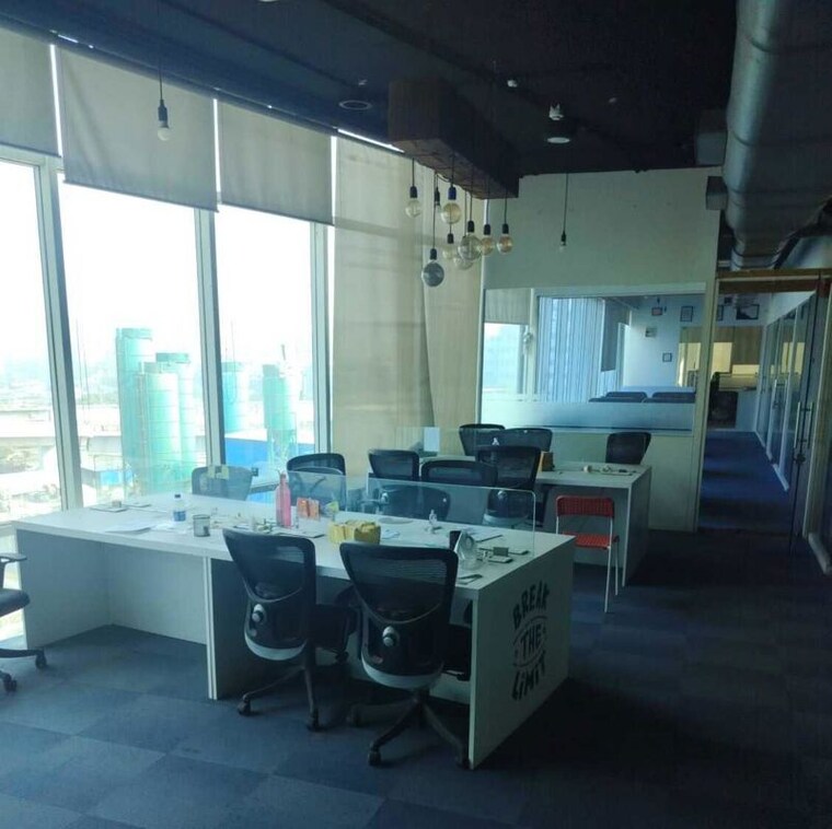 Team Area, kurla Commercial Office Space 3260 Sq.Ft. In Kurla Mumbai 10457642