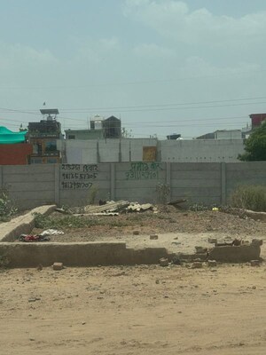  Plot For Sale in Bhondsi