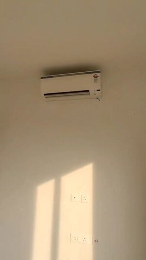 Furnished Amenities in 3 BHK Apartment at Sugam Morya, Tollygunge – for Sale