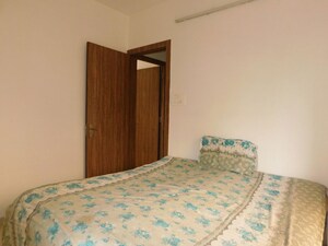 Bedroom in 2.5 BHK Apartment at Chembur – for Sale