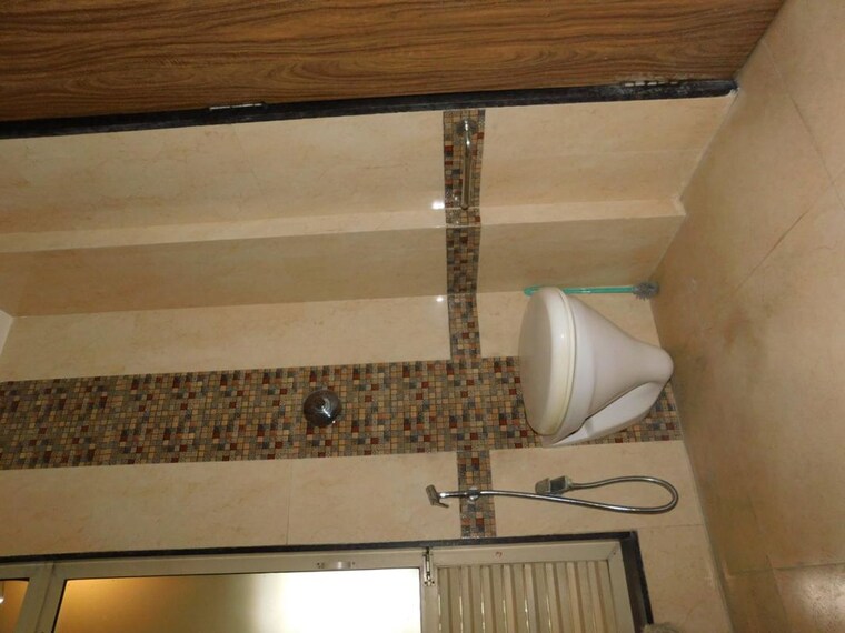 Bathroom, chembur 2.5 Bedroom 1040 Sq.Ft. Apartment In Chembur Mumbai 10457641