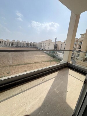 2 BHK Apartment For Rent in Signature Global Signum 37D, Sector 37d