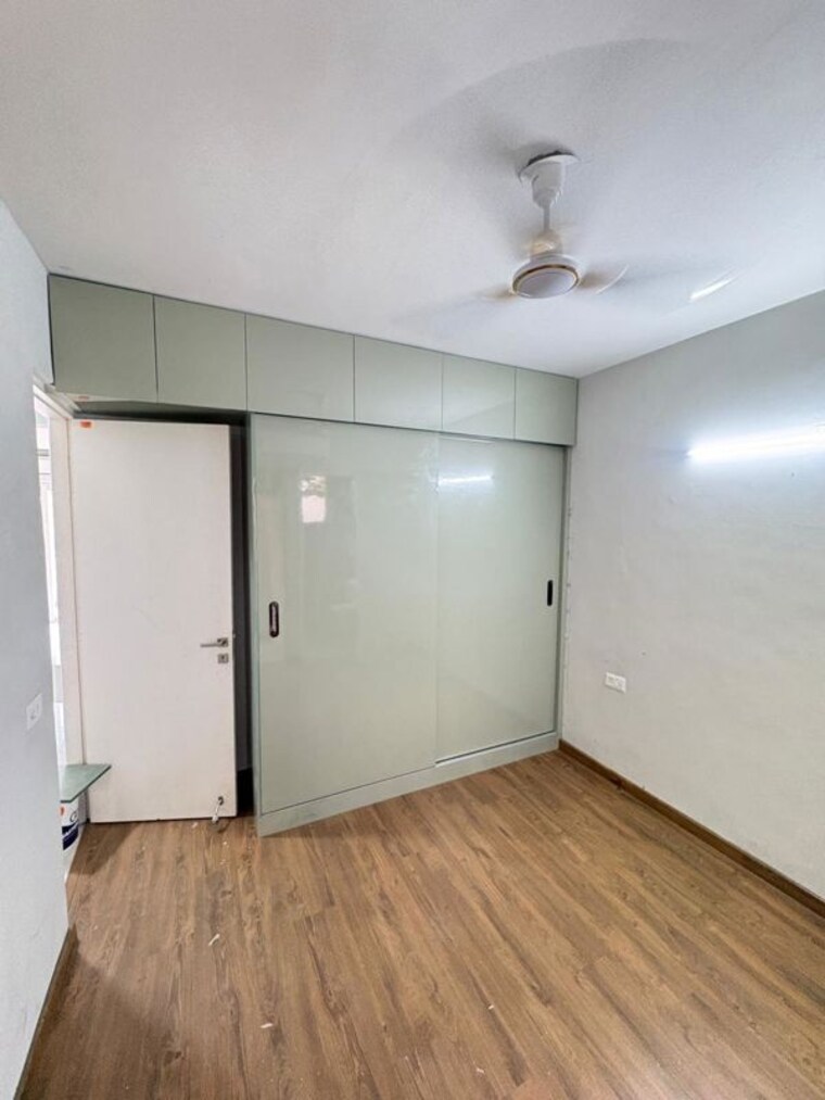 Room, signature-global-signum-37d 2 Bedroom 1200 Sq.Ft. Apartment In Sector 37d Gurgaon 10457663