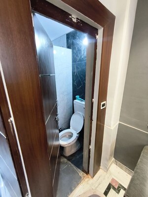 Bathroom in 1 BHK Builder Floor at Harsha City Mall, Shakti Khand 2 – for Rent