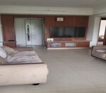 4 BHK 1200 Sq.Ft. Apartment in Dadar East