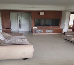 4 BHK Apartment For Rent in Dadar East