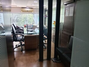  Office Space For Rent in Om Heera Panna Mall, Andheri West