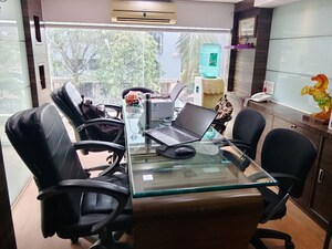 Common Area in  Office Space at Om Heera Panna Mall, Andheri West – for Rent