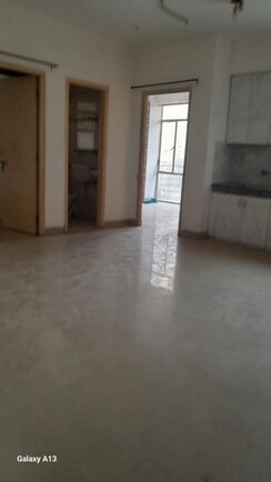 2 BHK Apartment For Rent in Lotus Homz