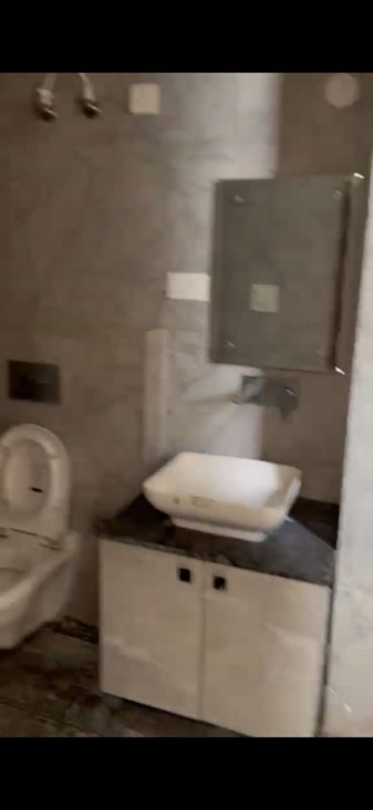 Bathroom, bptp-district-faridabad 3 Bedroom 1620 Sq.Ft. Builder Floor In Sector 81 Faridabad 10457754