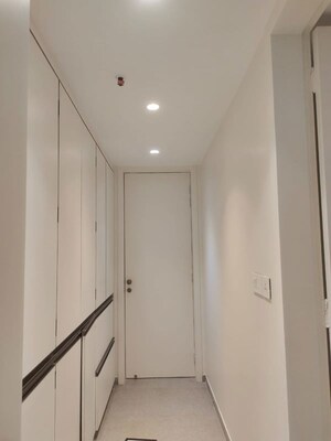 Building Lobby in 3.5 BHK Apartment at Lodha Fiorenza, Goregaon East – for Rent