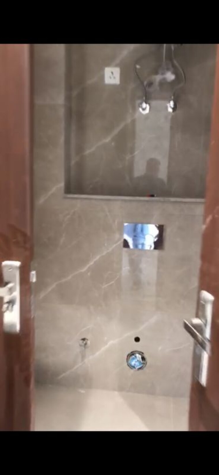 Bathroom, bptp-district-faridabad 3 Bedroom 1620 Sq.Ft. Builder Floor In Sector 81 Faridabad 10457786